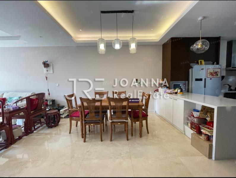 Hongqiao Rongjing , 4 bedrooms villa for rent near international