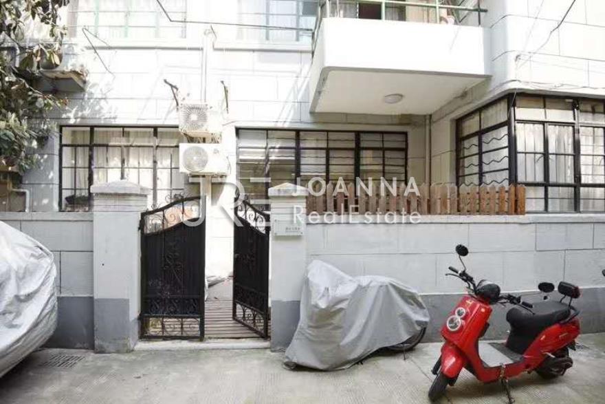 Shanghai Village, SHXC1487002, 1brs 50.00sqm ¥10000 JRE Joanna Real